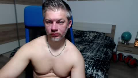 robbyshawz online show from May 2026 04:40:01 AM