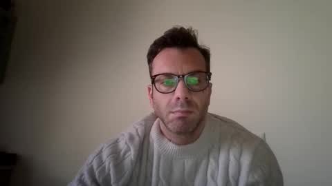 Snapshot of roberpierre_ho chatting on February 2026 11:06:02 AM roberpierre_ho online show from February 2026 11:06:02 AM