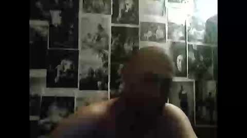 robert69huge online show from January 2026 09:36:02 AM