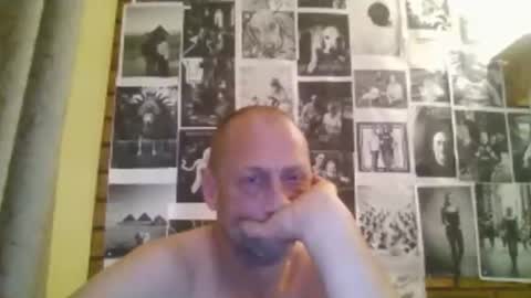 robert69huge online show from February 2026 02:30:02 AM