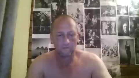 robert69huge online show from February 2026 09:49:01 AM