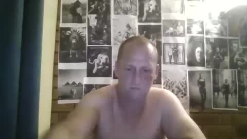 robert69huge online show from February 2026 08:46:02 AM