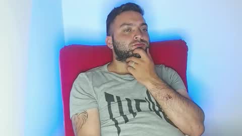 Stiven - online show from May 2026 06:42:01 AM