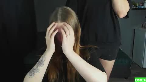 Lisa and Robert  i am online all days 900 am GMT3   online show from October 2025 04:52:02 PM