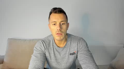 Snapshot of roberto4ever chatting on January 2025 01:53:02 PM roberto4ever online show from January 2025 01:53:02 PM