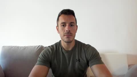 Snapshot of roberto4ever chatting on September 2025 01:24:02 PM roberto4ever online show from September 2025 01:24:02 PM