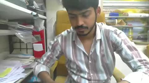 Robertsalia online show from February 2025 10:50:02 AM