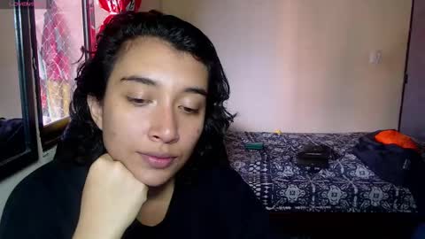 Ivanna and Robin online show from March 2025 08:00:01 PM