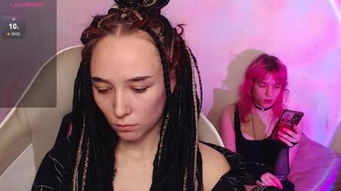 Snapshot of robin_yours chatting on November 2025 01:22:01 PM Robin your online show from November 2025 01:22:01 PM