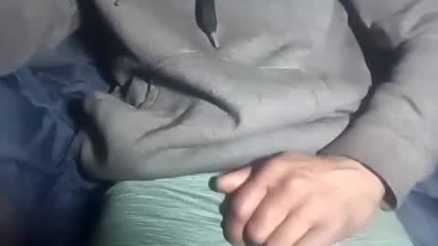 Snapshot of robincom23 chatting on November 2025 02:12:02 PM R online show from November 2025 02:12:02 PM