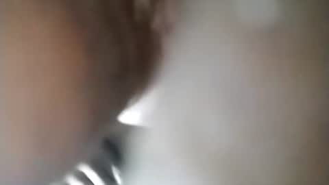 Snapshot of robincom23 chatting on December 2025 11:01:02 PM R online show from December 2025 11:01:02 PM