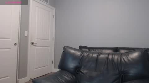 Snapshot of robknocks chatting on March 2026 10:49:01 PM Rob Knocks online show from March 2026 10:49:01 PM