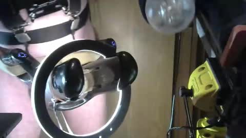 Robodickmilker online show from February 2025 08:38:01 AM