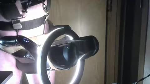 Robodickmilker online show from October 2025 05:14:02 PM