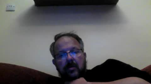Snapshot of robxx32 chatting on December 2025 04:02:01 PM robxx32 online show from December 2025 04:02:01 PM