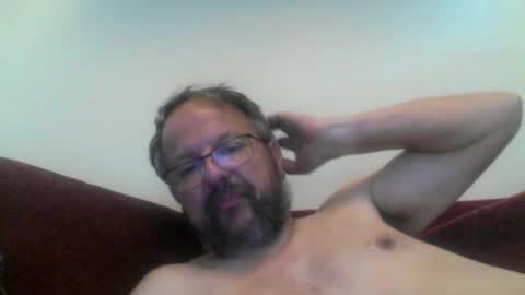 Snapshot of robxx32 chatting on July 2026 07:37:01 AM robxx32 online show from July 2026 07:37:01 AM