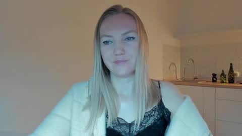 rock__baby online show from March 2026 11:32:02 PM