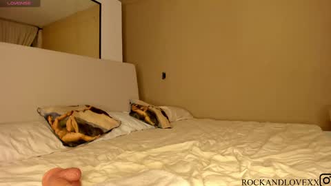 Snapshot of rockandlovexx chatting on September 2025 02:49:01 AM Samantha Estephania online show from September 2025 02:49:01 AM