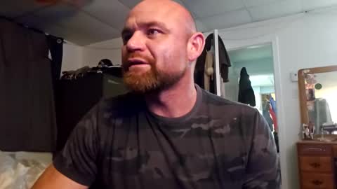 Snapshot of rockharder000 chatting on January 2025 06:56:02 AM rockharder000 online show from January 2025 06:56:02 AM