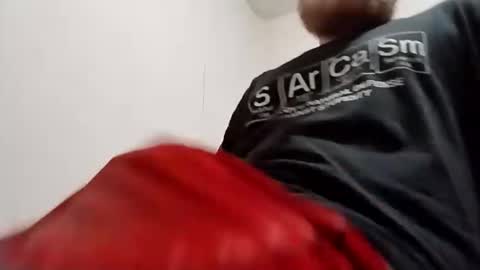 rockinchell online show from April 2026 10:52:01 PM