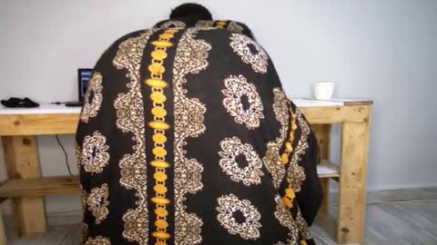 Berry online show from October 2025 07:33:01 PM