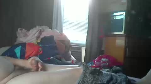 Snapshot of roddy69er chatting on October 2025 02:16:02 PM roddy69er online show from October 2025 02:16:02 PM