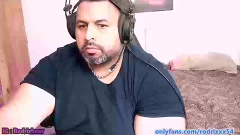 rodrixxx54 online show from September 2025 08:53:02 PM