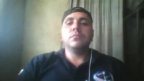 Roger online show from April 2026 09:45:02 PM