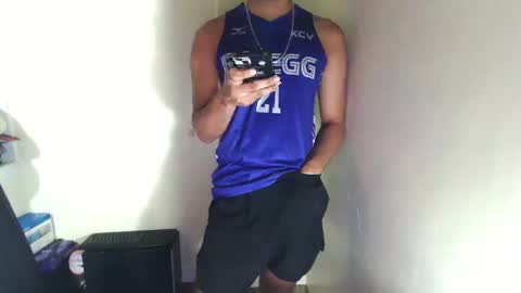 Snapshot of rogueprince_jace chatting on February 2026 03:39:01 PM Jace online show from February 2026 03:39:01 PM