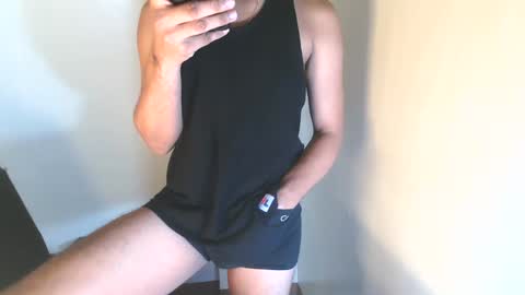 Snapshot of rogueprince_jace chatting on February 2026 05:23:01 AM Jace online show from February 2026 05:23:01 AM