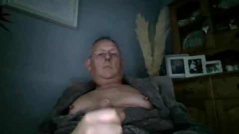Snapshot of rokard121 chatting on January 2025 03:46:01 PM rokard121 online show from January 2025 03:46:01 PM