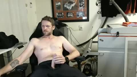 Snapshot of rolly6060 chatting on September 2025 04:19:02 PM TheSeccy online show from September 2025 04:19:02 PM