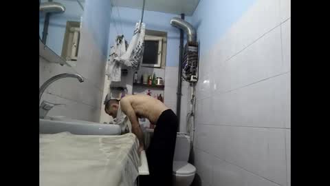 Snapshot of romahka999 chatting on November 2025 12:22:01 AM Roma online show from November 2025 12:22:01 AM