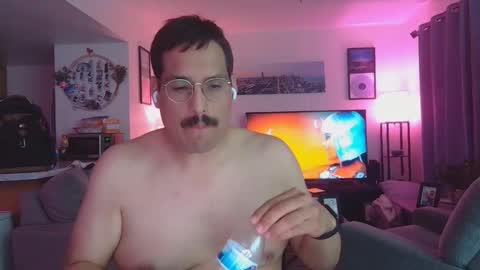 romancubbear online show from April 2026 07:45:01 AM