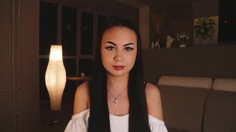 Snapshot of romantic_dream_ chatting on April 2026 08:39:01 PM Nora online show from April 2026 08:39:01 PM