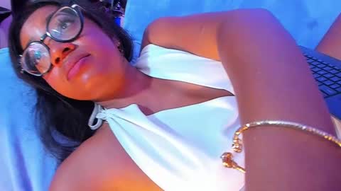 Is A Belle online show from February 2025 02:39:02 AM