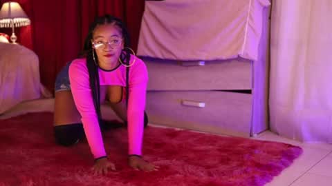 Is A Belle online show from October 2025 12:19:01 AM