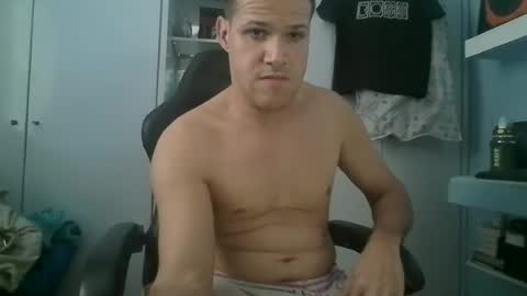Snapshot of romuloparanhos chatting on August 2026 06:29:02 PM romuloparanhos online show from August 2026 06:29:02 PM