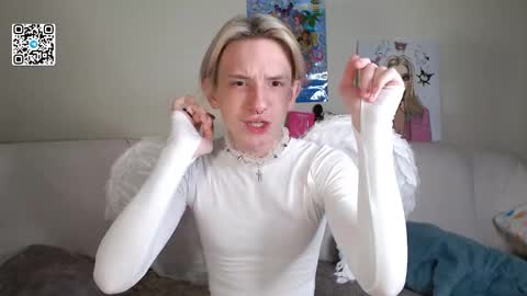 Snapshot of ron_vilss chatting on October 2025 06:55:02 AM Ron online show from October 2025 06:55:02 AM