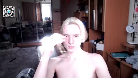 Snapshot of ron_vilss chatting on October 2025 08:24:02 AM Ron online show from October 2025 08:24:02 AM