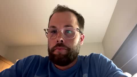 Snapshot of ronald2774 chatting on November 2025 02:39:01 AM ronald2774 online show from November 2025 02:39:01 AM