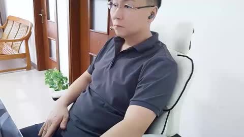 rongtian online show from November 2025 02:22:02 AM