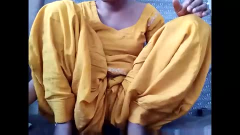 Snapshot of roop_sexy642 chatting on March 2026 04:40:02 AM roop_sexy642 online show from March 2026 04:40:02 AM