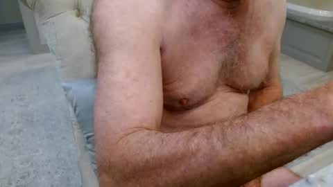 Snapshot of roper1955 chatting on February 2025 02:50:02 PM roper1955 online show from February 2025 02:50:02 PM