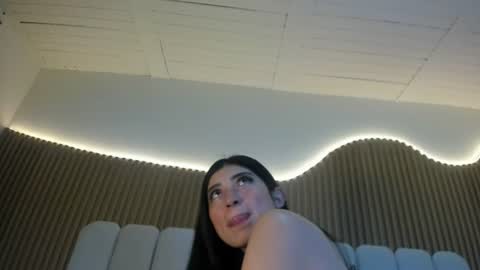 rosa_aura online show from June 2026 02:31:02 AM
