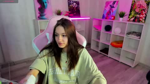 Viola online show from May 2026 08:44:01 AM