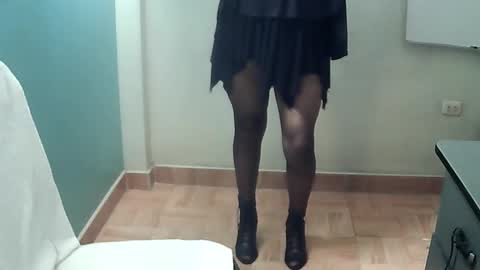 Snapshot of rosabells chatting on February 2026 06:02:01 PM Rosa online show from February 2026 06:02:01 PM