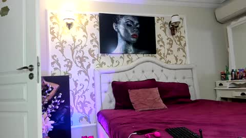 Rose online show from February 2025 05:31:02 AM