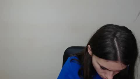 Rose online show from October 2025 06:53:02 AM