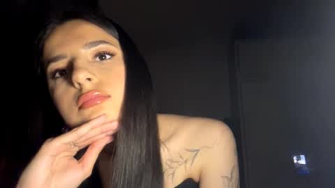 Snapshot of rosaleedrew chatting on February 2026 04:03:02 PM Dana online show from February 2026 04:03:02 PM